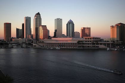 Una foto panorámica de Tampa, ciudad que cuenta con tres barrios entre los mejores lugares para vivir en Estados Unidos