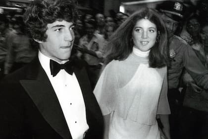 Una foto para el recuerdo junto con su hermano, John F. Kennedy Jr., en Nueva
York, en 1970