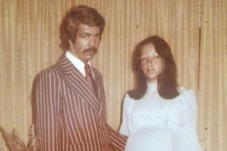 Acaparaba todas las miradas, estaba comprometida, y un hombre diferente logró lo impensado