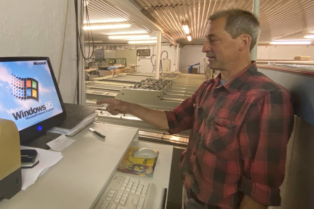 Una granja en Düsseldorf mantiene su máquina de huevos con Windows 95, un sistema sin soporte desde 2001, pero aún confiable para su negocio