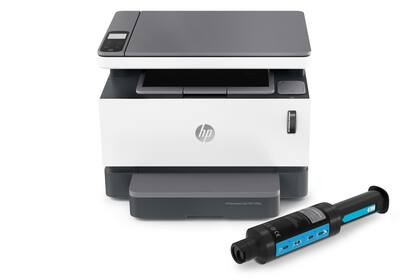 Una HP NeverStop Laser y el cartucho de toner