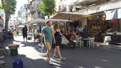 Una imagen de esta mañana en Tel Aviv, con menos movimiento de lo habitual
