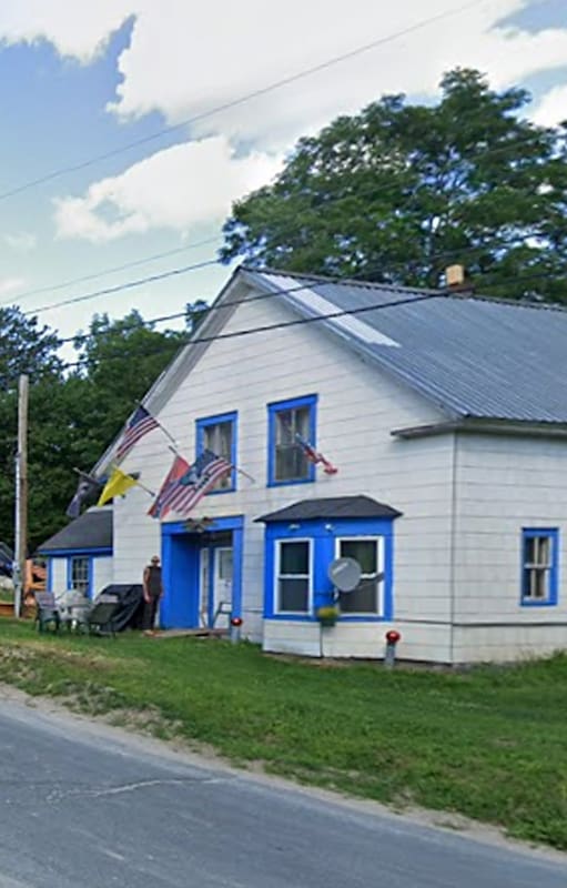 Una imagen de Grafton, el pueblo norteamericano que en 2004 fue "invadido" por 200 libertarios