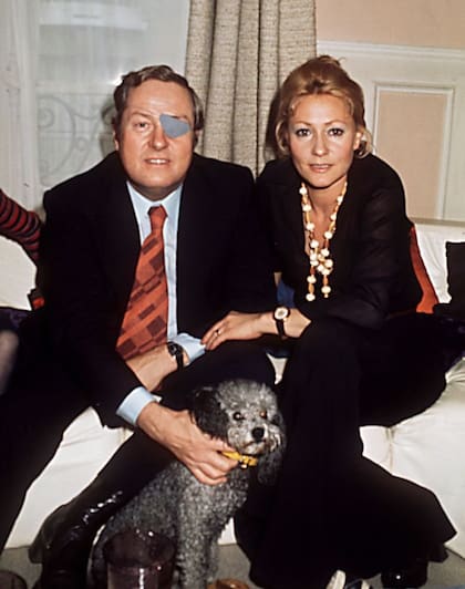 Una imagen de Jean Marie Le Pen y Pierrette Lalanne tomada al comienzo de sus 27 años de matrimonio.