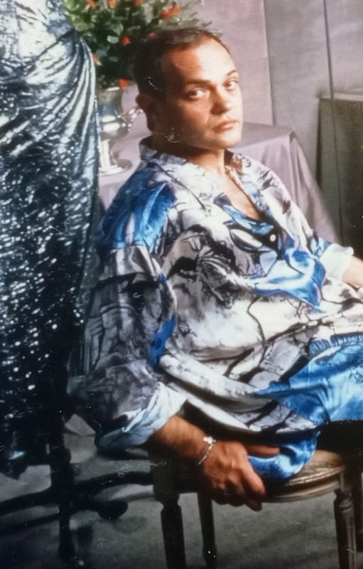 Una imagen de Juan Risuelo de su archivo, en West Hollywood, en la década de 1980