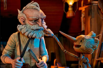 Una imagen de la nueva Pinocho dirigida por Guillermo del Toro que lanzará Netflix en diciembre