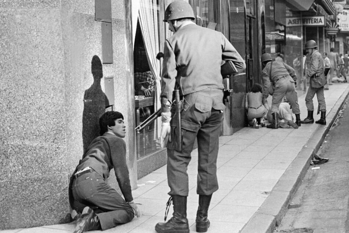 Una imagen de los primeros días posteriores al golpe de 1976