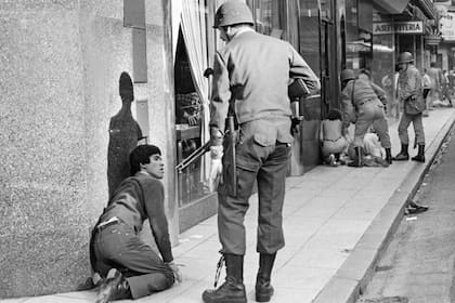 Una imagen de los primeros días posteriores al golpe de 1976