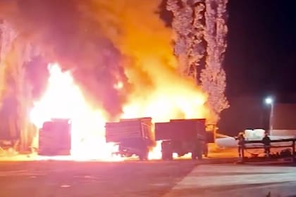 Una imagen del incendio en la estancia Amancay, en la localidad chubutense de Trevelin