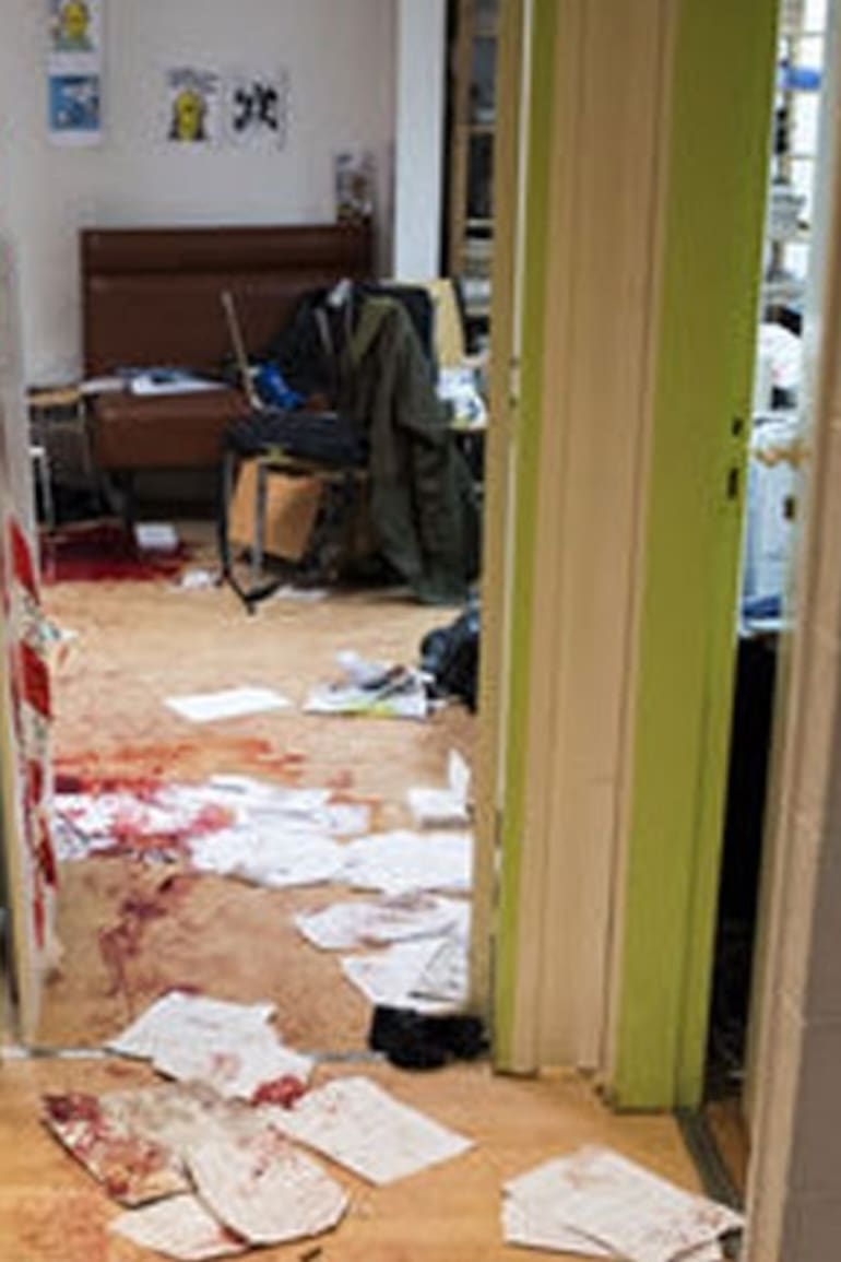 Una imagen fuerte: la redacción de Charlie Hebdo, tras la masacre