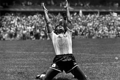 Una imagen icónica: el grito de gol de Brown en la inolvidable victoria sobre Alemania, en la final de México 86