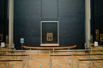 Una imagen muy inusual: la "Mona "en completa soledad