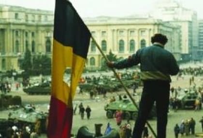 Una imagen que ya se volvió una postal clásica de la revolución de Rumania