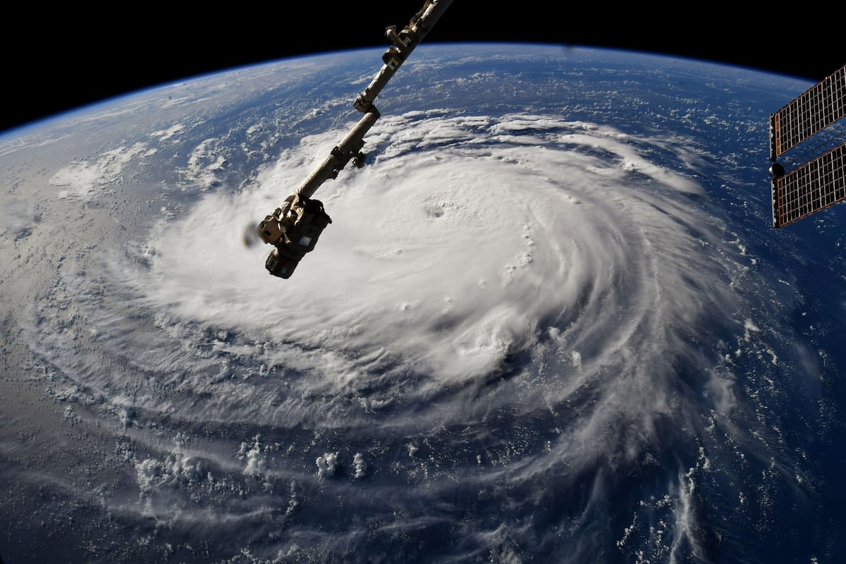 Una imagen satelital de la NASA muestra el tamaño descomunal del huracán Florence, en dirección a la costa este