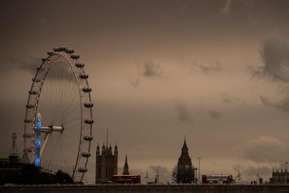 Una impresionante tormenta de arena azotó Londres