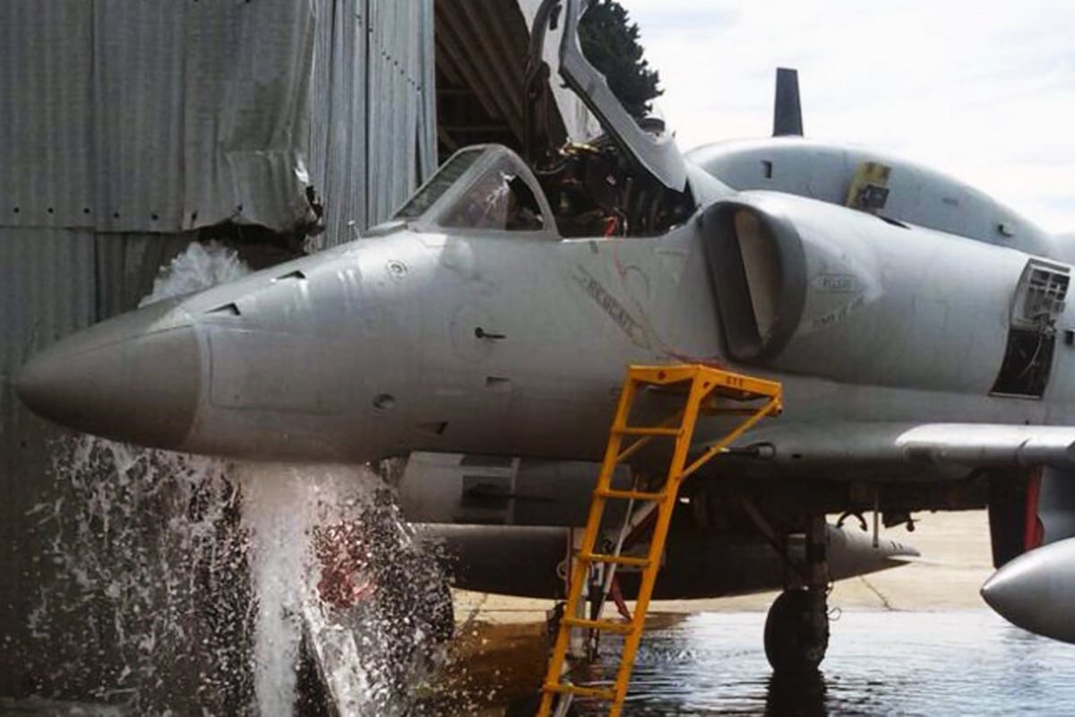 Una investigación iniciada tras la tragedia del ARA San Juan detectó que la mayoría de los equipos están obsoletos