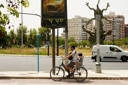 Una jornada de calor extremo en Valencia, España