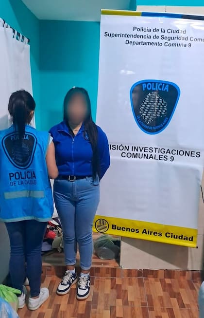 Una joven de 21 años fue detenida por adormecer a un hombre de 46 y robar sus pertenencias
