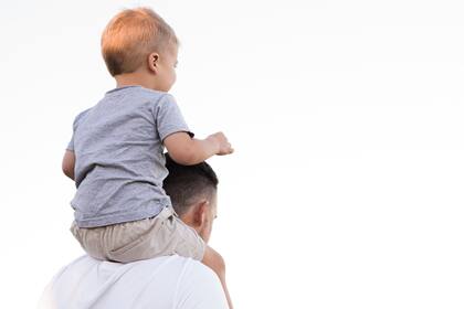 Una jueza de Rosario ordenó suprimir el apellido de un padre que nunca se ocupó de su hijo