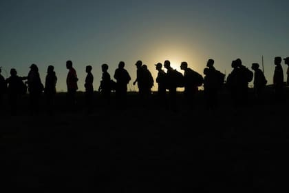 Una ley busca que los policías de Georgia interrogan a las personas que sospechen sean indocumentados