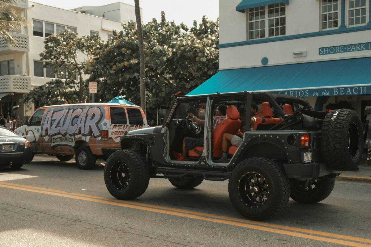 Una ley de Florida, aprobada en 2023, eliminó requisitos que tienen que ver con la revocación o suspensión de la licencia de conducir