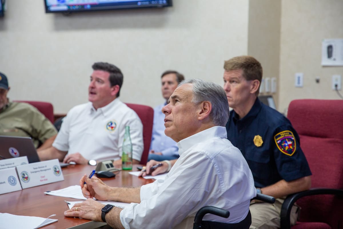 Una ley local que no superó la instancia de comité en el Senado texano proponía la creación de alertas en emergencias climáticas; fue rechazado por sus altos costos