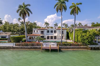 Una lujosa propiedad en Gorce Island, Miami Beach.