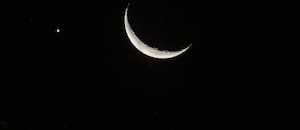 ¿Por qué la Luna y Venus parecían estar pegados en el cielo?