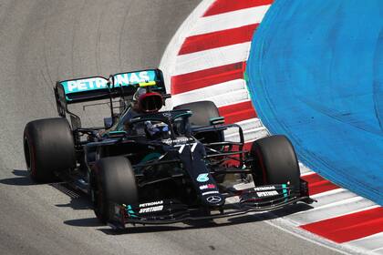 Una mala partida dejó sin posibilidades de batallar por la victoria a Valtteri Bottas; el finlandés logró el tercer puesto y así completó el podio N°50 de su carrera
