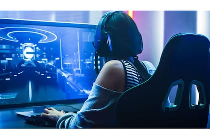 Una máquina apta para videogames es también adecuada para otras tareas, como la edición de música, video y sonido, simulaciones científicas y hasta para el minado de 
criptomonedas