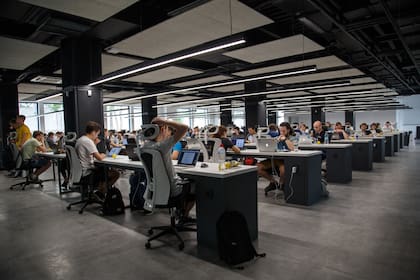 Una mayor preparación académica puede ser la clave de los altos ingresos de los argentinos en EE.UU.