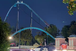 Six Flags cierra 9 atracciones tras un fallecimiento en una montaña rusa en Georgia