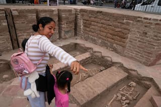 Arqueólogos muestran vestigios de hospital del siglo XVI que atendía a marineros en la capital de Perú