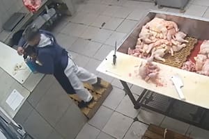 Una mujer discutió con su compañero de trabajo y le puso veneno para ratas en el mate