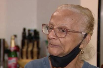 Una mujer de 76 años perdió su boleto ganador tras donar accidentalmente la chaqueta donde lo guardó