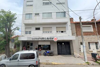 Una mujer denunció que fue a atenderse a una clínica porque presentaba síntomas de un ACV y no quisieron atenderla