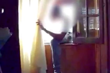 Una mujer descubrió que su novio de 65 años estaba detrás del robo de los ahorros de sus padres