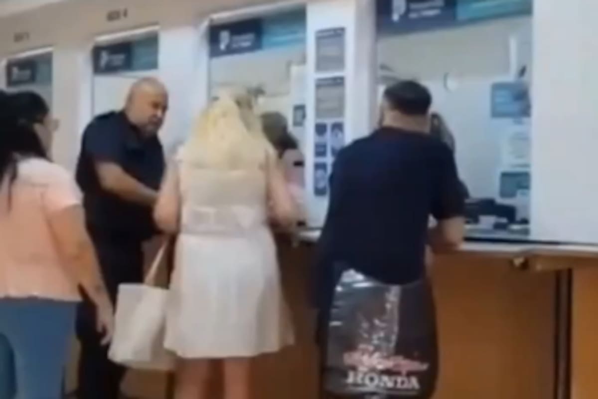 Una mujer estalló de furia en una sede municipal de Quilmes, a donde fue a pagar una factura