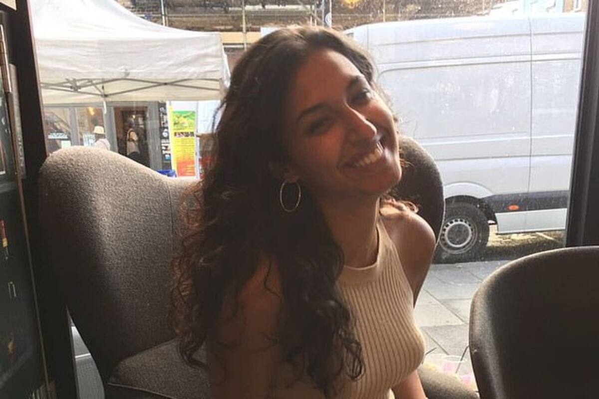 Una mujer londinense aplicó a un trabajo y fue rechazada con un extraño mensaje que mostró en sus redes