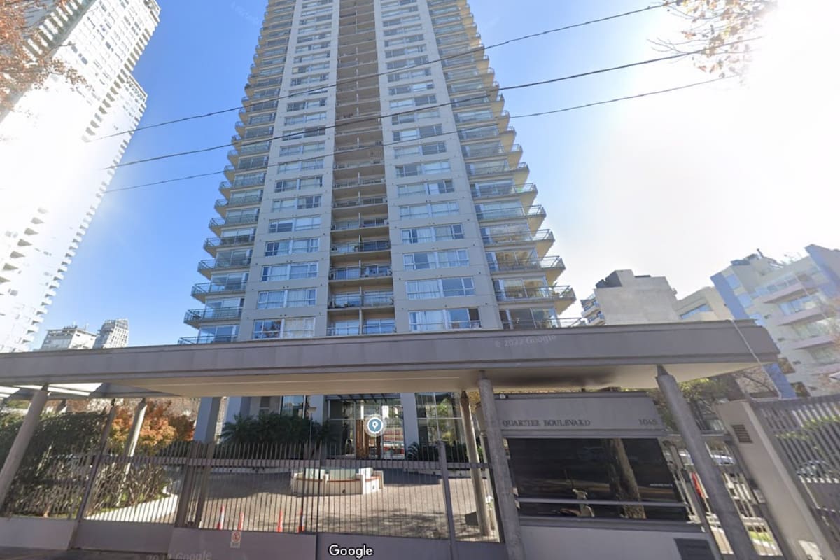 Una mujer murió al caer del piso 25 de un edificio en Palermo