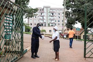 Uganda se declara libre de ébola tras dar de alta al último paciente en junio