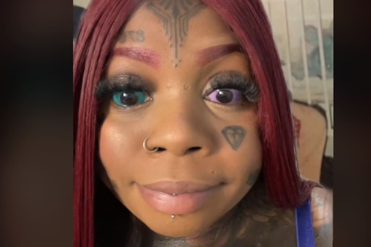 Una mujer se tatuó los ojos y ahora corre el riesgo de quedar ciega