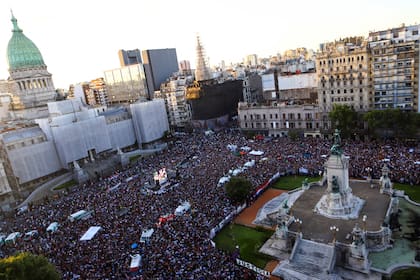 Una multitud expuso en frente al Congreso el impacto social que provocó el asesinato de Fernando Báez Sosa