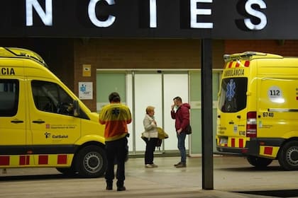 Una niña murió al ser arrollada por el barco que navegaba su padre