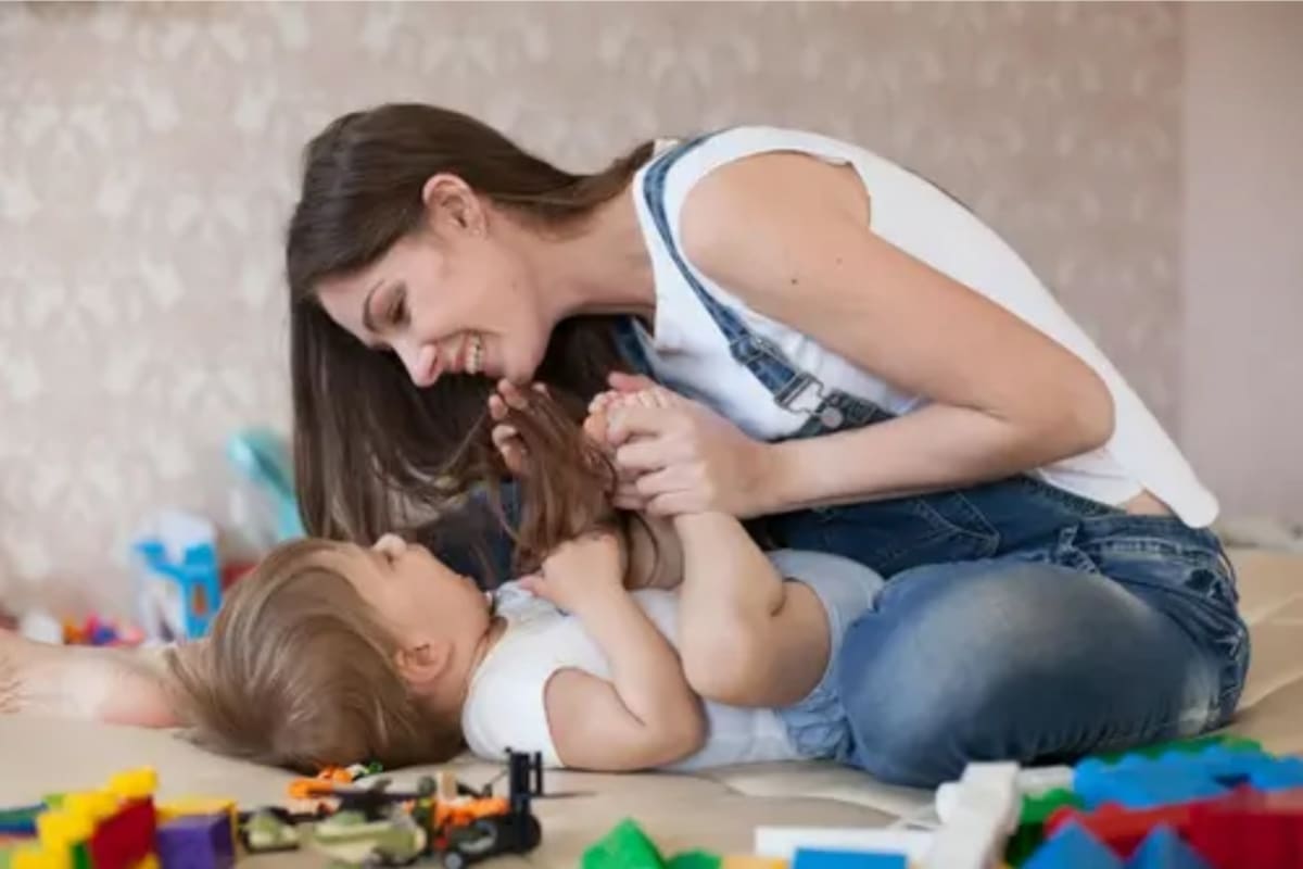 Una niñera enfrenta una posible demanda por 300 dólares tras haberle dado patitas de pollo a dos niños vegetarianos