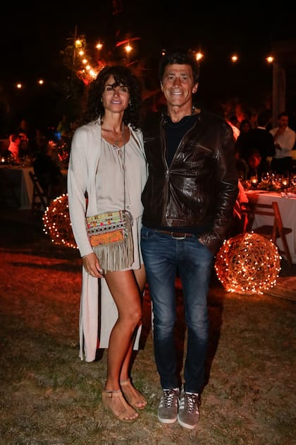 Nicolás Repetto y Florencia Raggi, también compartieron la noche en Las Cárcavas