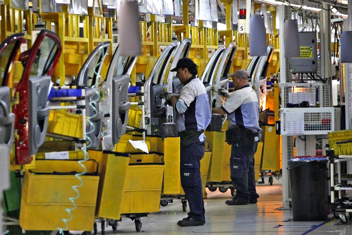 Una normativa regula la cantidad de autopartes que pueden reutilizarse y genera la pérdida de $600.000 millones al año