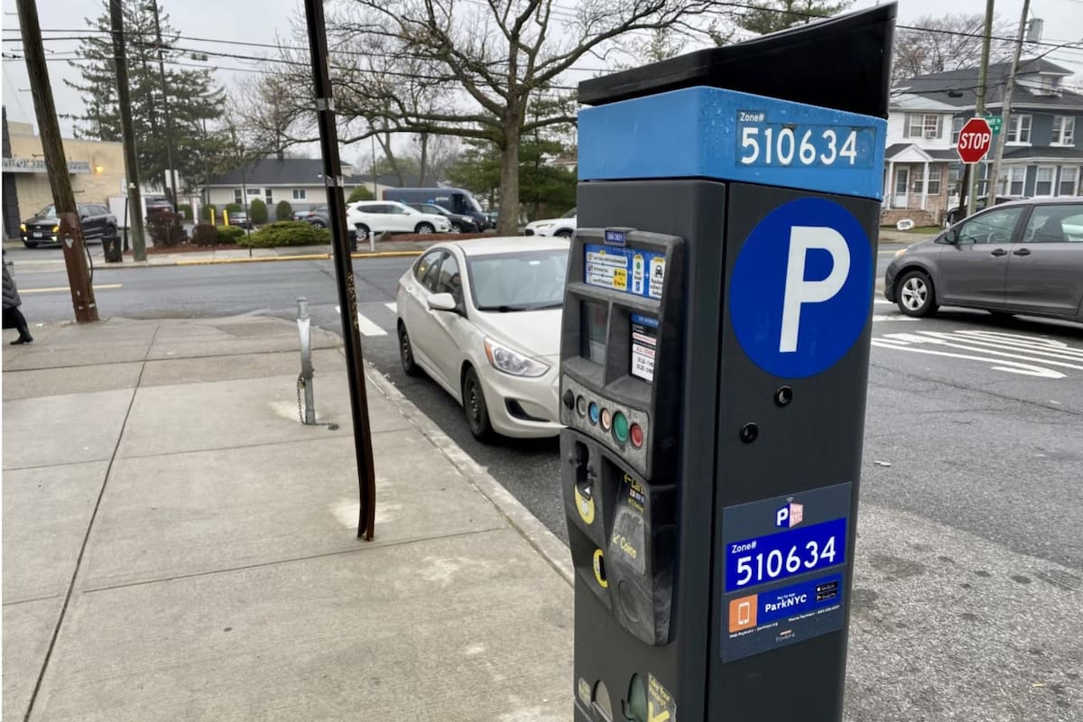 Una nueva estafa en los parquímetros de Nueva York mantiene a las autoridades alerta