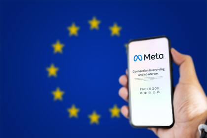 Una ONG denunció a Meta en once países de Europa por el uso que planea hacer de los datos de sus usuarios para entrenar a su inteligencia artificial