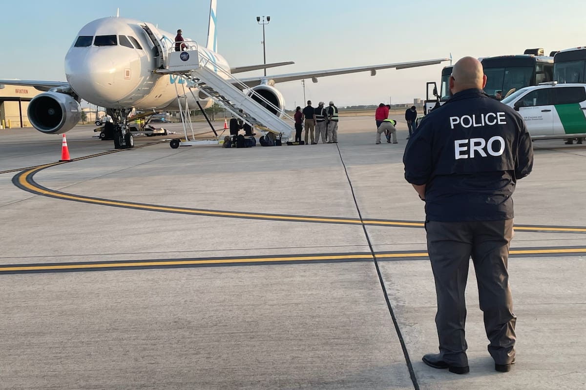 Una orden de deportación en ausencia permite la expulsión de EE.UU. sin derecho a defensa